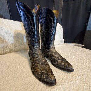 Tony Lama Canebrake Rattlesnake Boots. 9.5 D